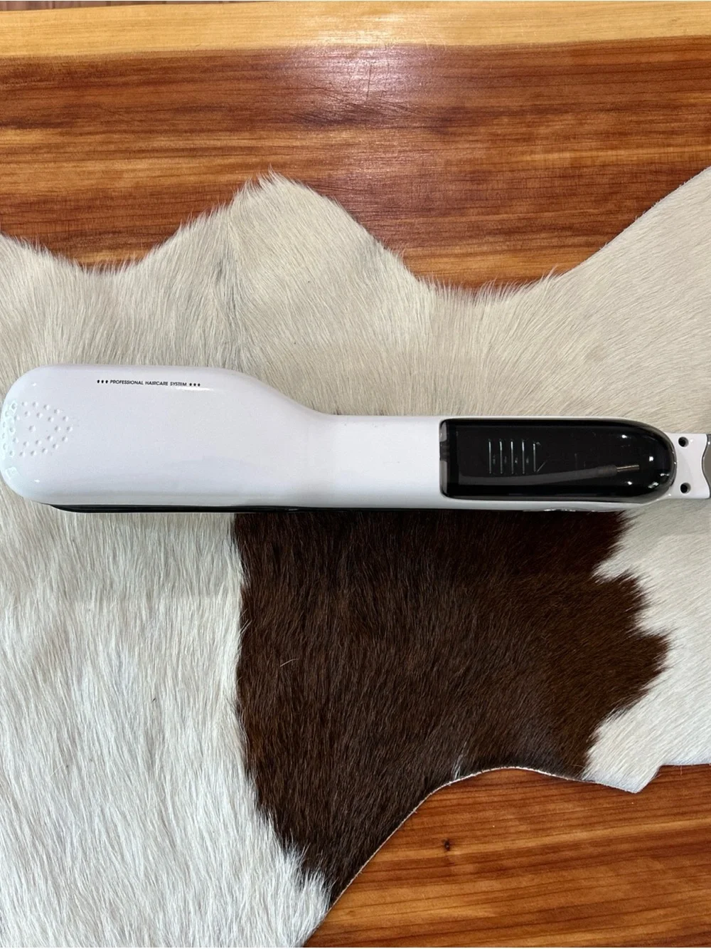 ION Steam Pro Hair Straightening Steam Brush Iron White